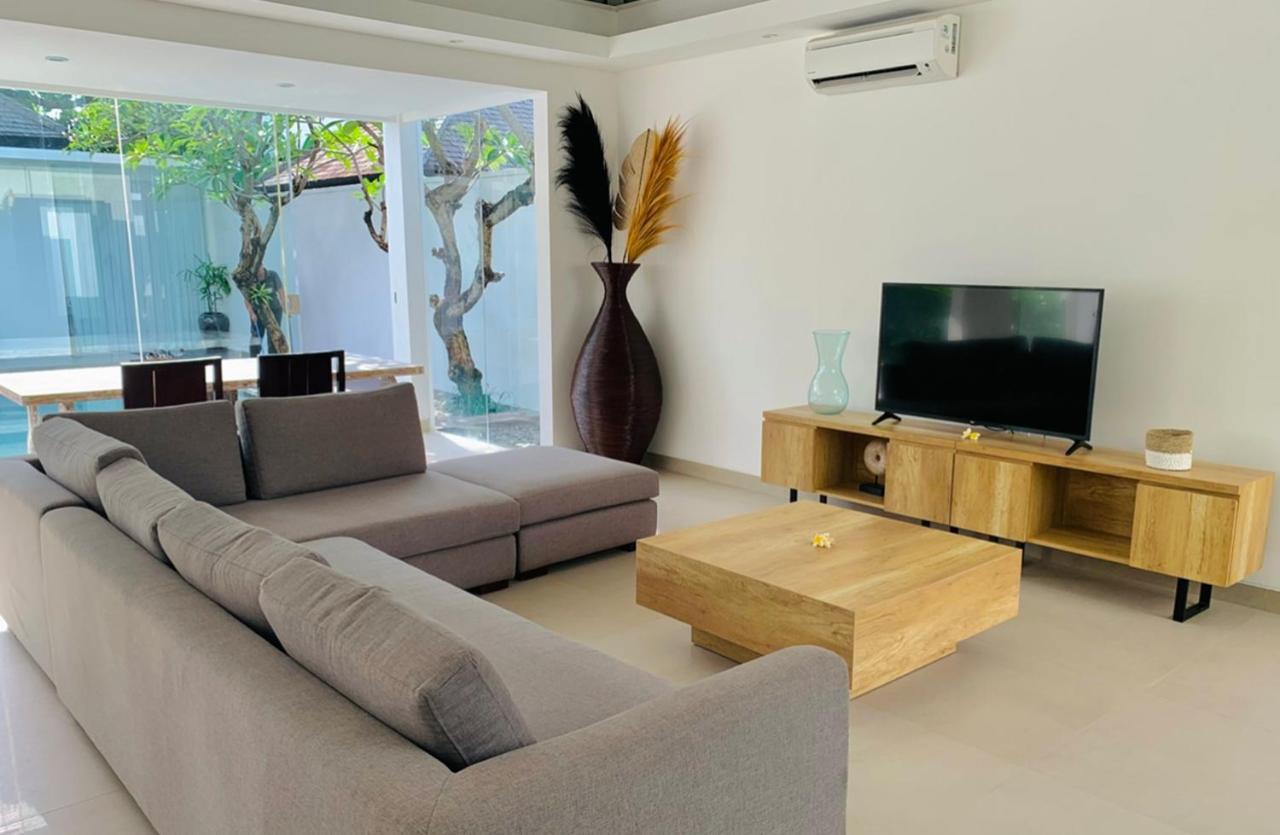 विला Alami Luxury Seminyak (Bali)
